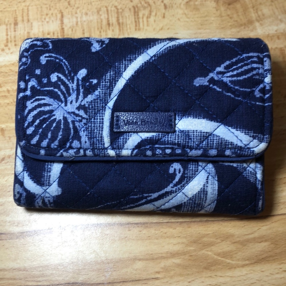 Vera Bradley Euro wallet